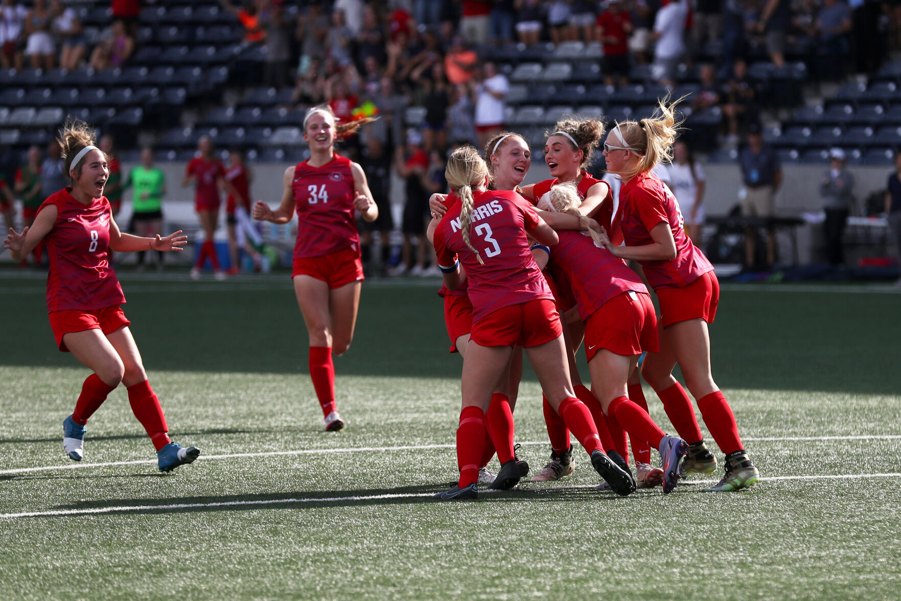 051222-owh-spo-statesoccer-em02.jpg